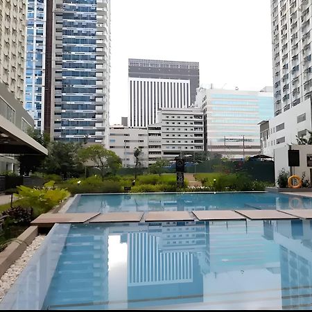 Cebu City Scape At Cebu It Park Exterior foto